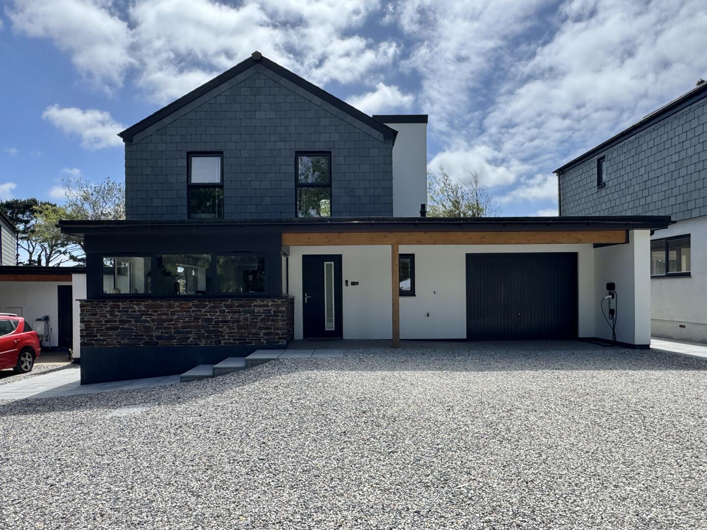 3 bed property in Lower Hugus Road, Truro